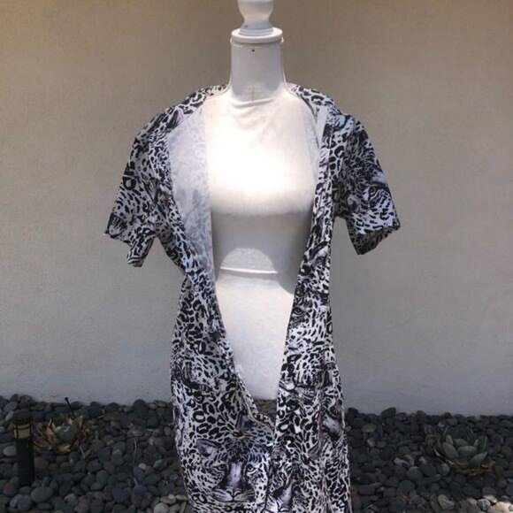 Tiger Print Unisex Romper With Elastic Waist - Picture 6 of 16